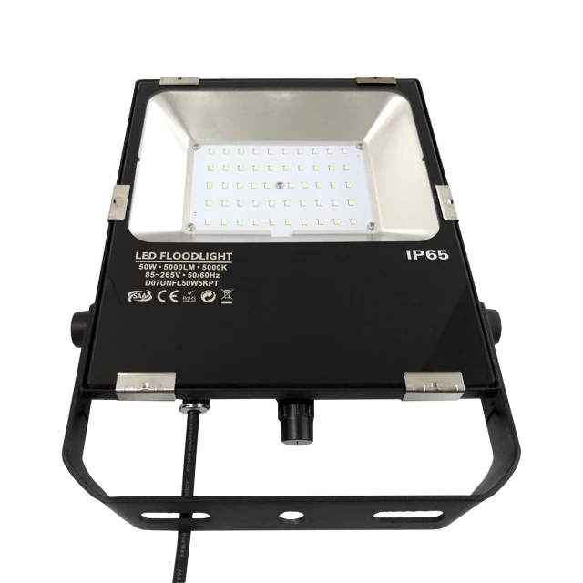 10W 30W 50W 100W Plug-in PIR Sensor Slim Solar LED Flood Lights Outdoor With Bracket