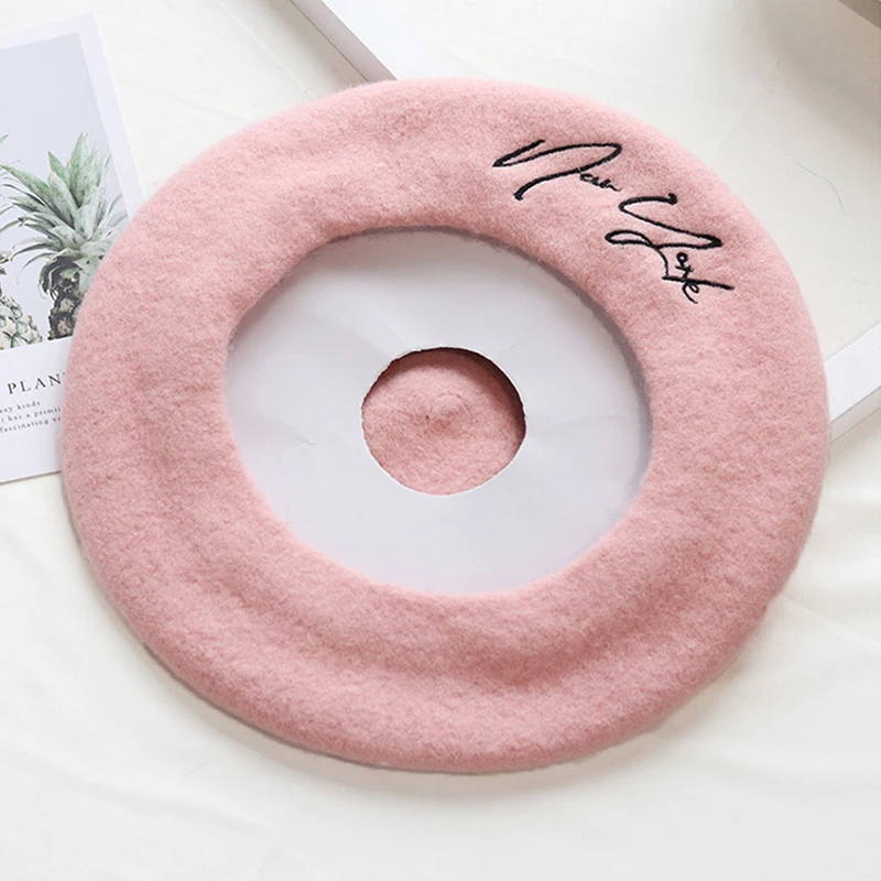 Wholesale Autumn Winter Cheap French Berets for Fashion Woman Plain Color Custom Wool Embroidered Felt Beret Hat