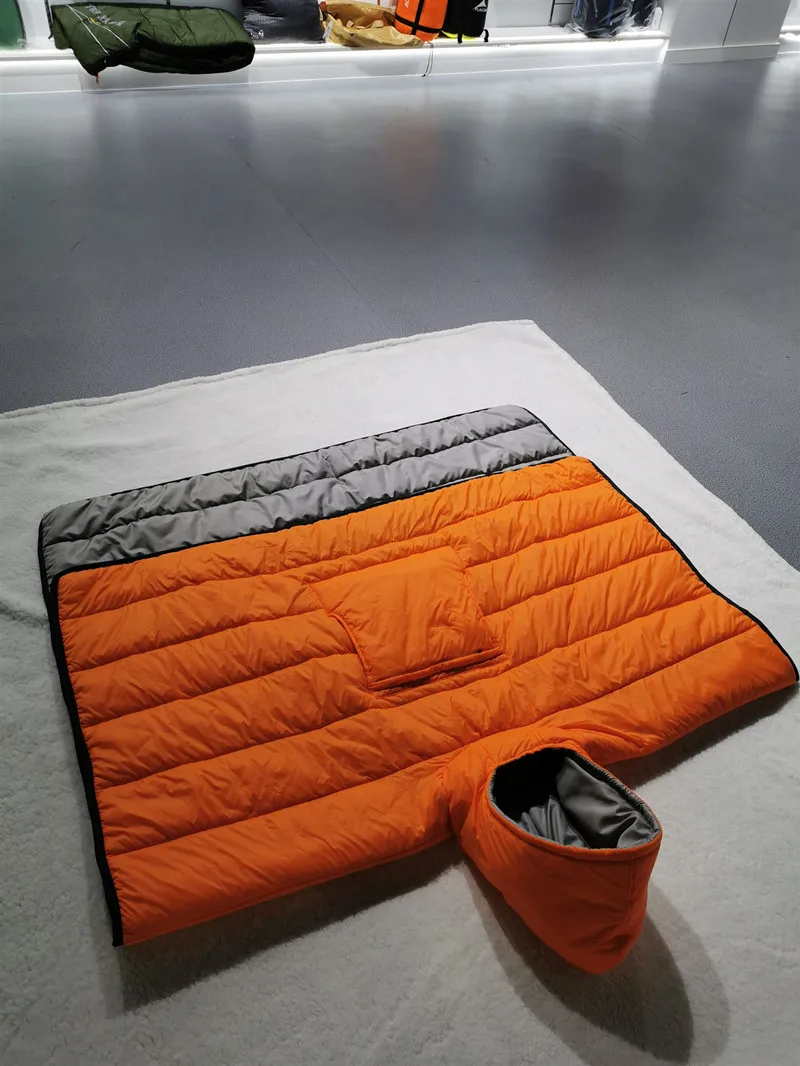 Портативное теплое пончо по заводской цене, водонепроницаемая накидка, маленькое одеяло для лагеря, носимый спальный мешок