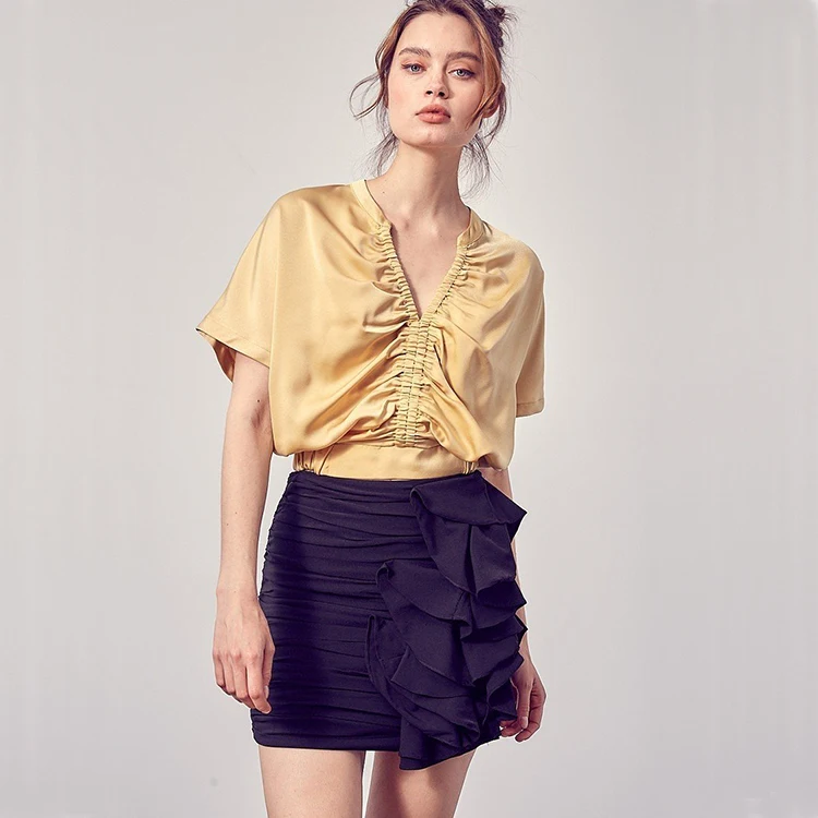 
 Летняя женская однотонная туника с коротким рукавом и V-образным вырезом, эластичные Сатиновые блузки с рюшами  