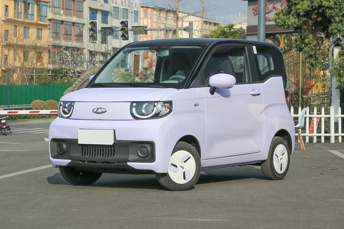 Недорогой маленький Электромобиль сделано в Китае для взрослых 4 колеса chery qq mini ev электромобиль продажи