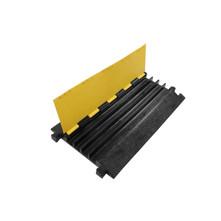 Products In Demand 2024Heavy Load Capacity Reflective Cable Protector, China Suppliers Driveway Rubber Cable Protector)