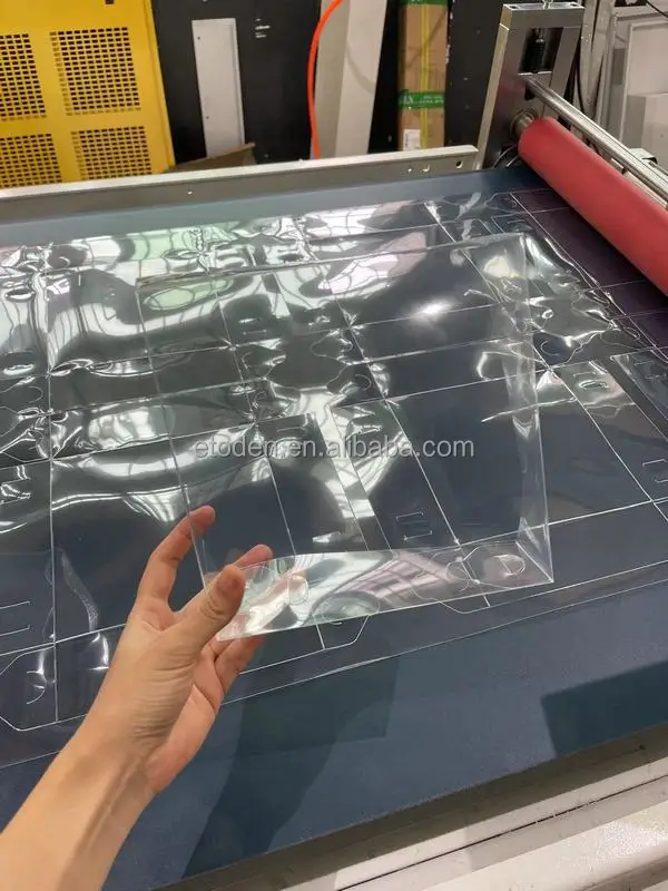 roll PET rigid film automatic die cut box soft line machine ,automatic soft line die cut machine ,toden die cut machine