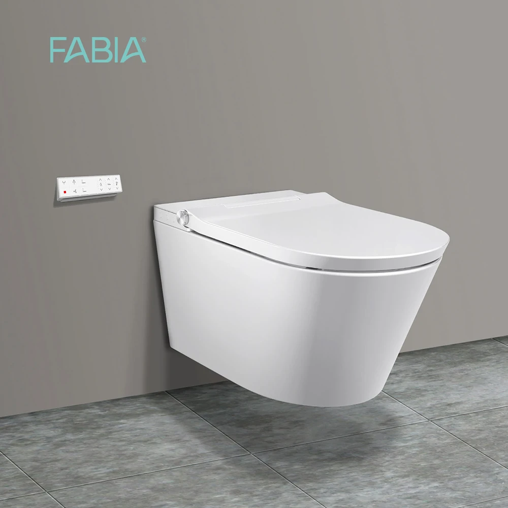 Luxury Water Saving Auto Wash 110V P-Trap Smart Toilet Intelligent With Water Tank Bathroom Wc