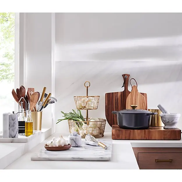 Kitchen quartz countertop reception desk bar counter