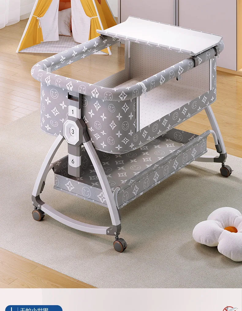 Istaride Cub Portable Bassinet in Grey, Multi-Use Baby Bassinet with Locking Wheels