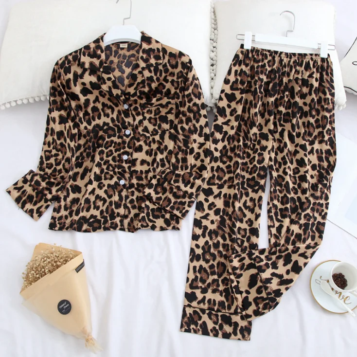 2020 Long Sleeve Pajamas Long Sleeve Trousers Suit Printing Fashion Pyjamas Set