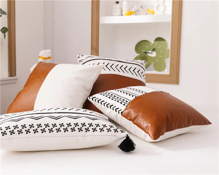 Moroccan White And Black Print 18 X 18 Cushion Cover Home Sofa Decorative Joint Faux Leather Throw Pillow Cushion Cover Set
