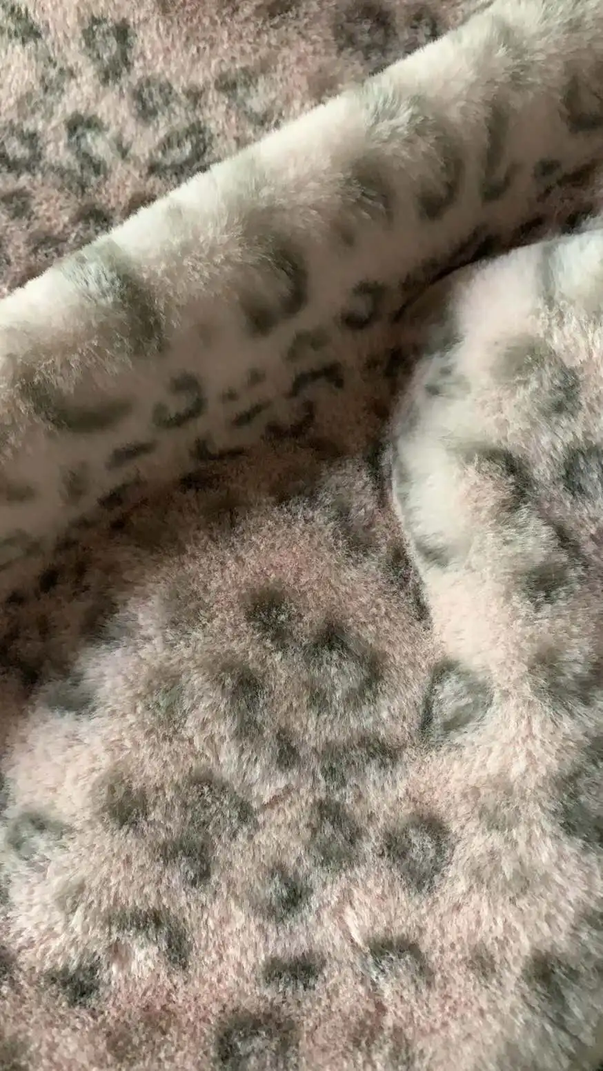 Плюшевая ткань, меховая ткань, ткань из искусственного кроличьего меха