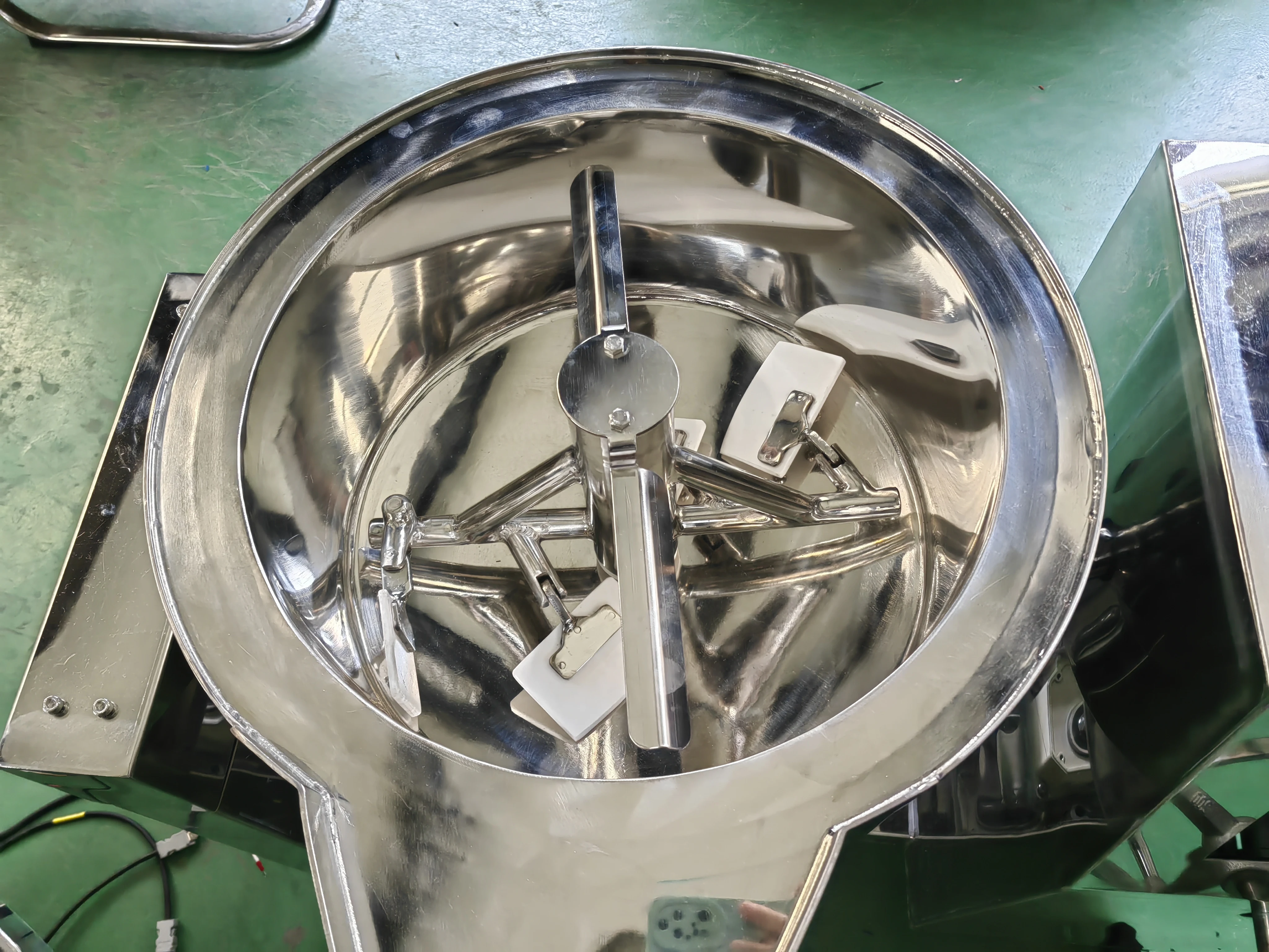 LST Small 20/50L gummy jelly mixer machine sugar syrup cooking pot for store use sugar cooking machine PLC
