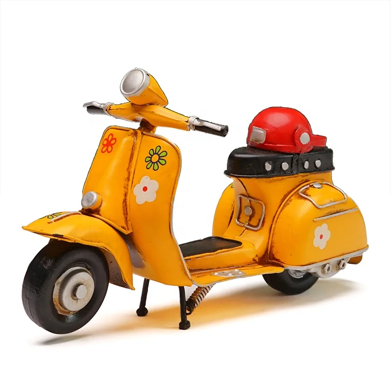 TM1048 TM1050 Metal Motorcycle Model Vintage Handmade Scooter With Hat Antique Decor For Tabletop Ornament Photo Props Gifts