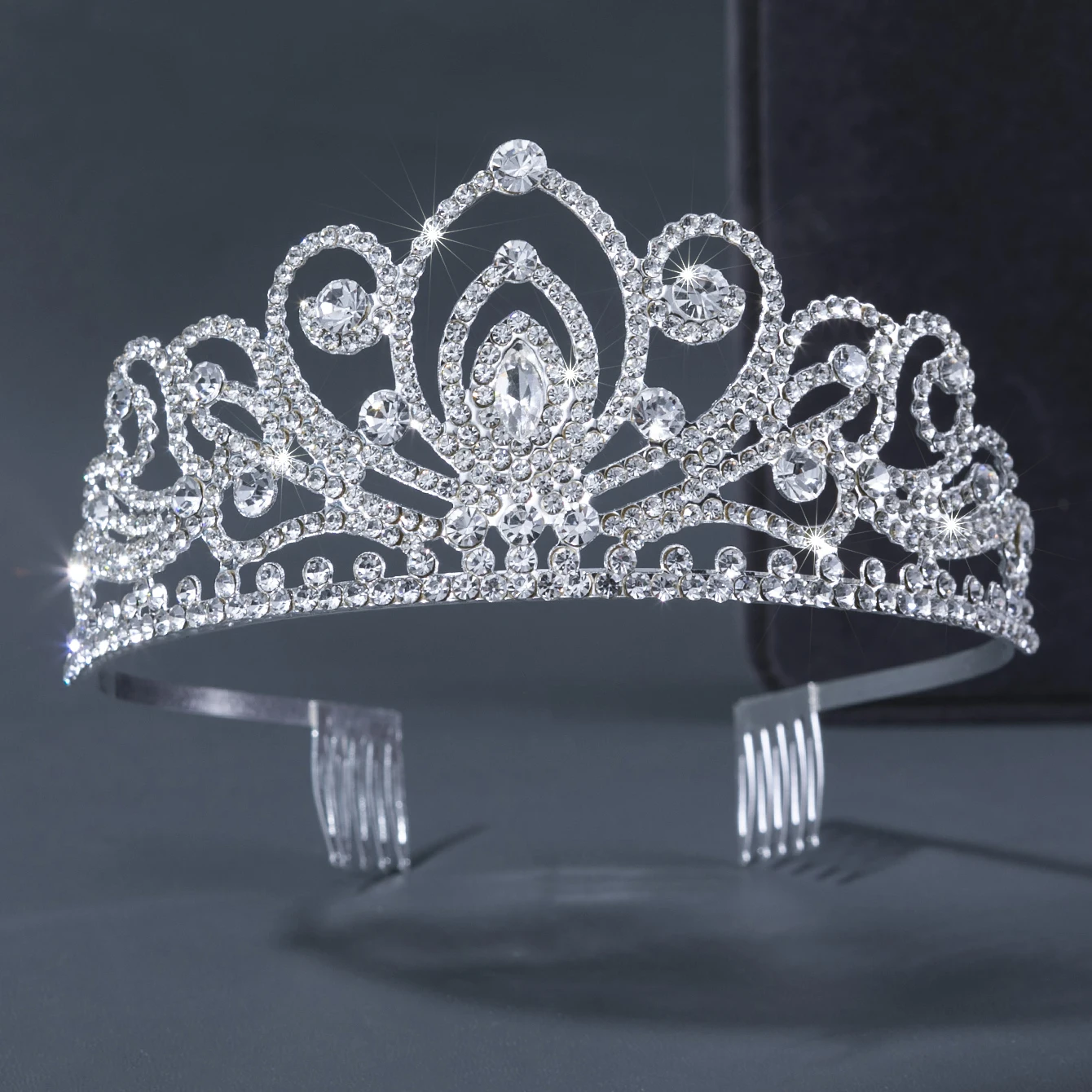Wholesale Jewelry Beauty Pageant Queen Gold King Rhinestone Crowns And Crystal Wedding Girls Tiara For Bride