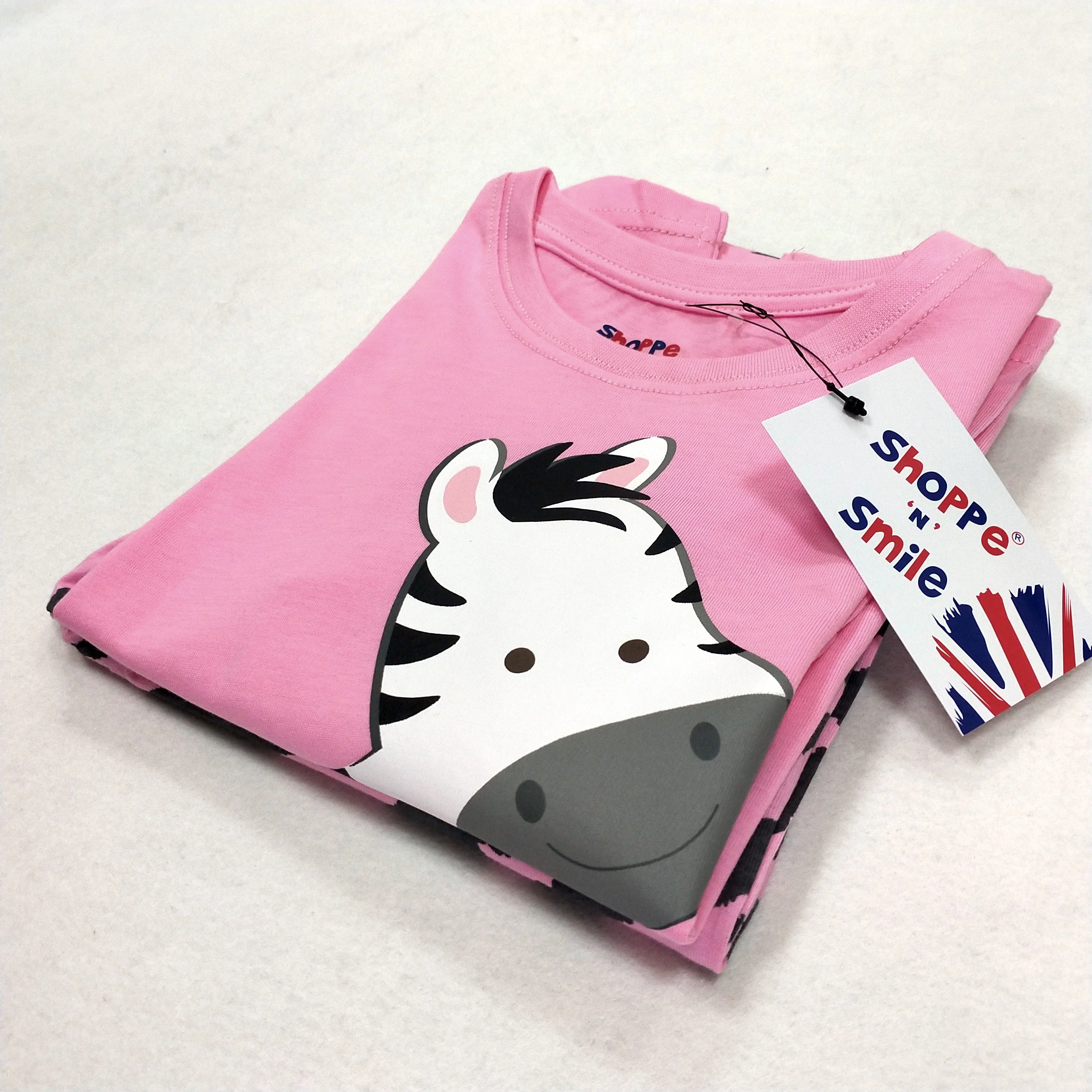 
Hot Sale 100% combed cotton soft hand feel fabric Children Pajamas girls sleepwear set with soft animal print spring and autumn 