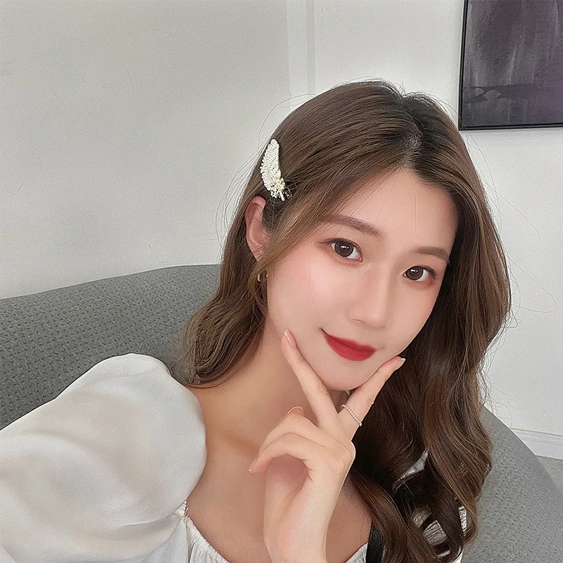 Simple Fashion Metal Hair Clips Women Antique Pear Feather Hairpin for Girl (H013C)