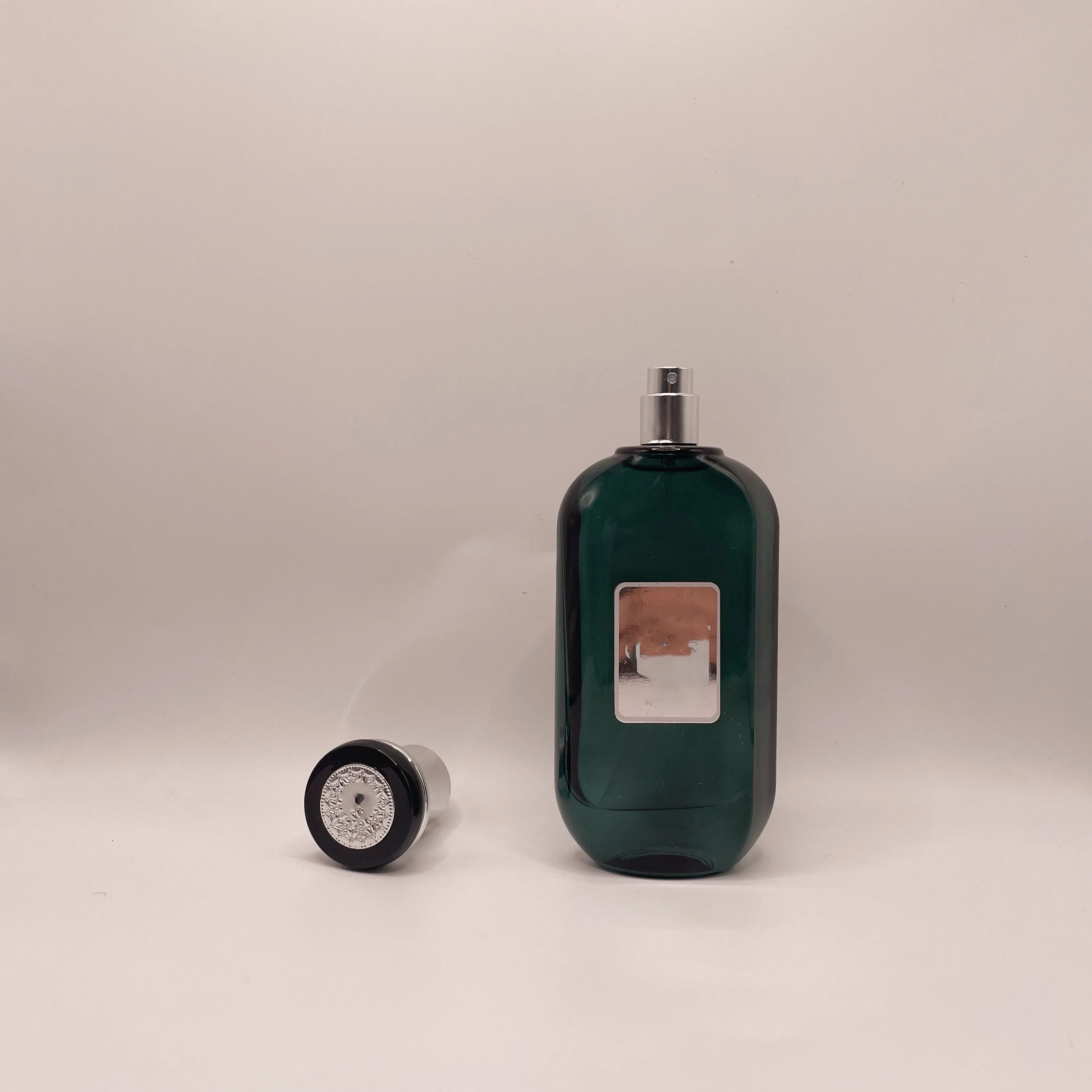 Arab emerald in the Middle East Dubai hot perfume manufacturers direct wholesale