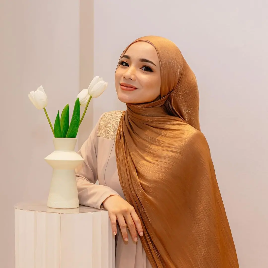 glitter semalam plain Shimmery crinkle satin shawl plain shiny satin panties mikado satin clutchesplain Selene Shimmer headbands