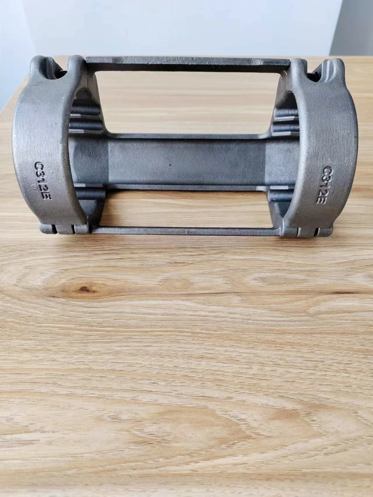 Casting Stainless Steel Cross Coupling Cable Protector Designed To Protector Cables In Oil Field