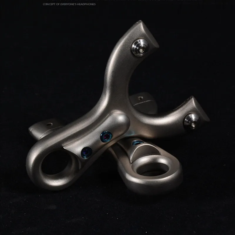 High Quality Stainless Steel Hunting Slingshot Mini Catapult Portable Fast Pressure Outdoor Precision Shooting Sports