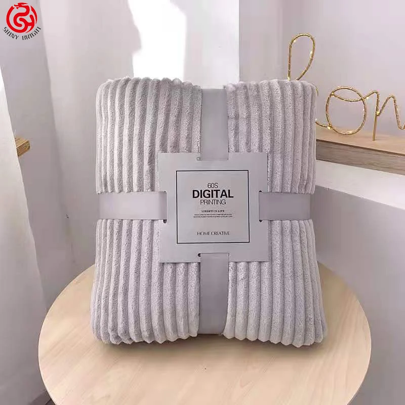 Super Soft Dyed Polar Flannel Fleece Modern Solid Color Design Polyester Striped Throw Blanket Plush Sofa Blanket
