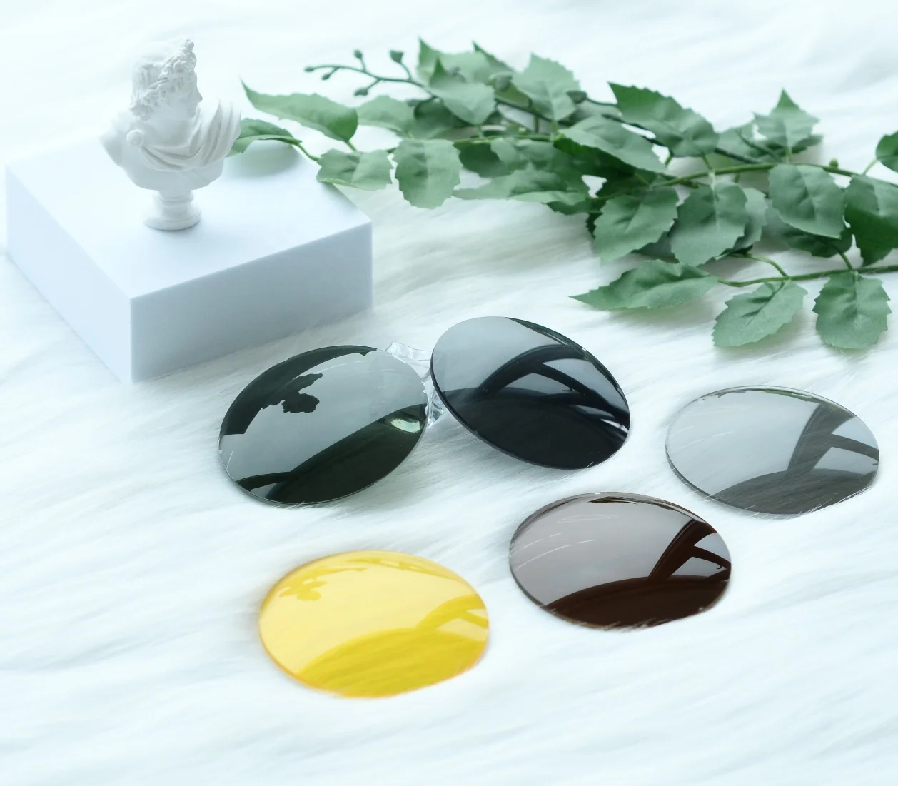 Optical Lens 1.49 Cr39 Tinted Polarized Sunglasses Lenses