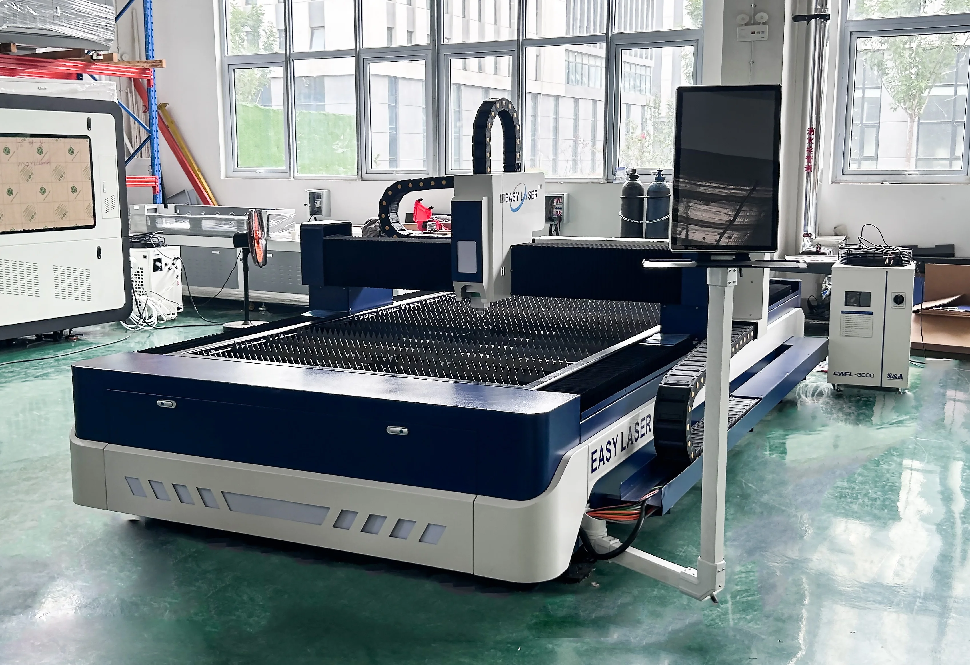 High Speed Economic Price Metal Stainless Steel Carbon Fiber Laser Cutting Machine 1.5KW 2KW 3KW