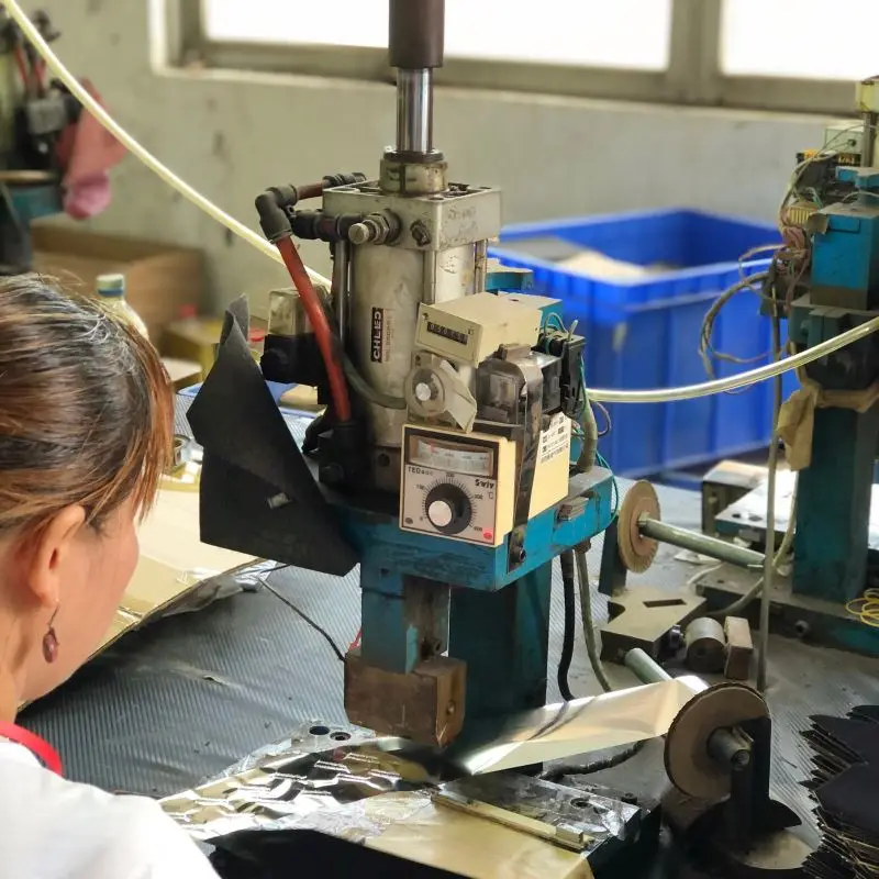 Wholesale glasses packaging paper boxes bolsa de almacenamiento para gafas, estuche de porte sun glasses with case