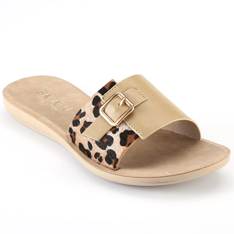 2022 PU Daily Casual  Summer Outdoor Fashion Women Flat Sandals and Slippers For Ladies