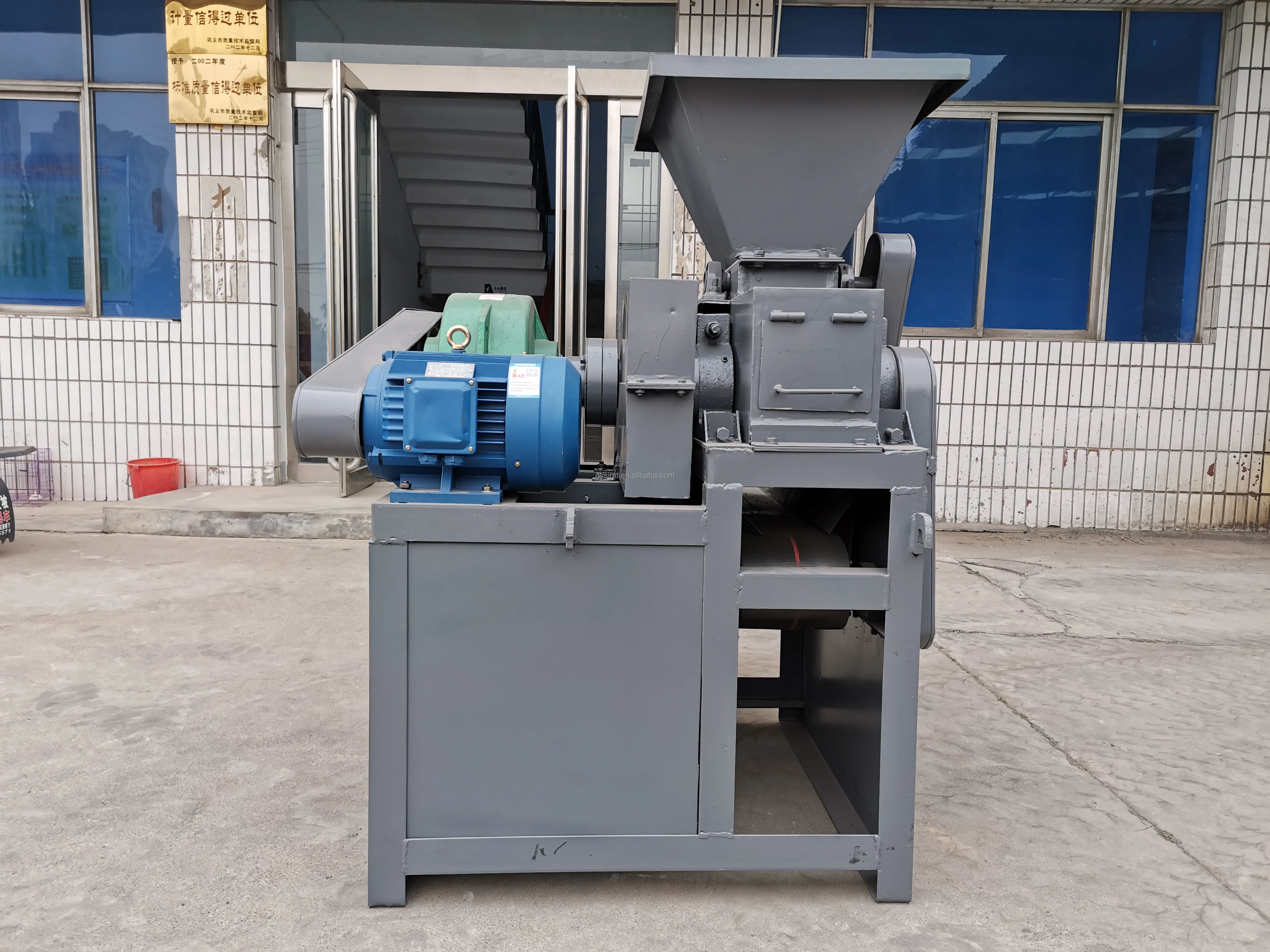 Agricultural Waste Coal Powder Sawdust Wood Charcoal Biomass Extruder Stick Briquette Press Making Machines Manufacturing Price