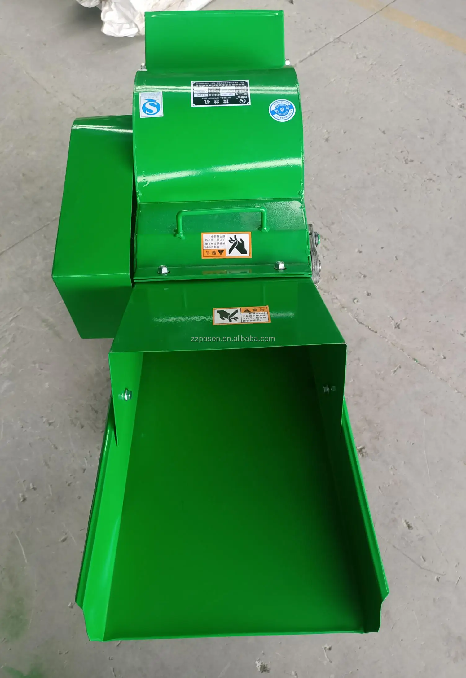 Diesel Engine Farm Silage Feed Straw Crushing Processing Chaff Cutter Machine