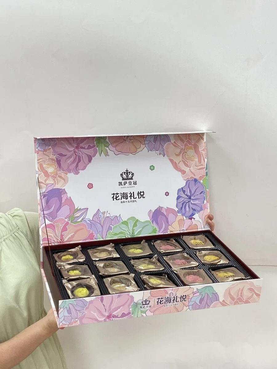 Custom Logo Rigid Paper Packaging Chocolate Candy Cookie Moon Cakes Magnetic Gift Boxes With Dividers