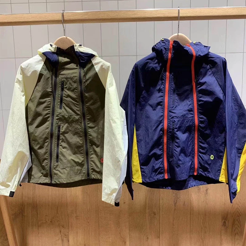 Factory Oem Spring 2022 New Collection Stitching Woven Fabric Long Sleeve Hoodie Jacket Pant Custom Suits