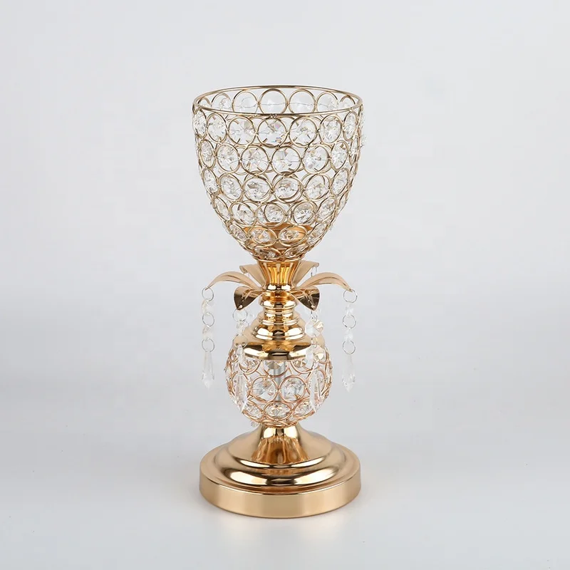 
Manufacturer wholesale cheap wedding table gold crystal center piece 