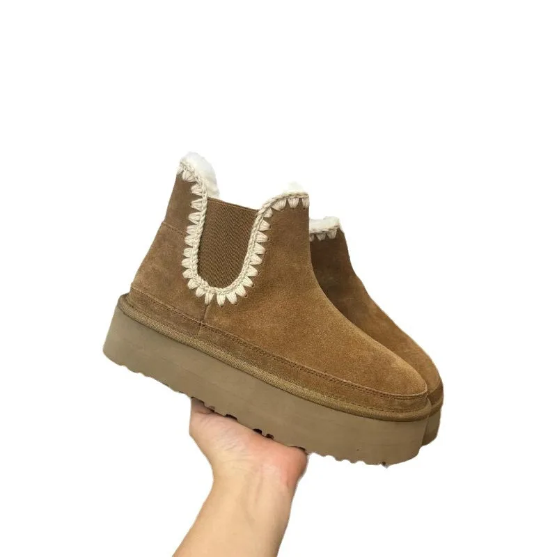 wholesale Customize Logo With Fur Soft Fluffy Winter Furry boots non-slip snow boots for women flat cow suede soft warm boots