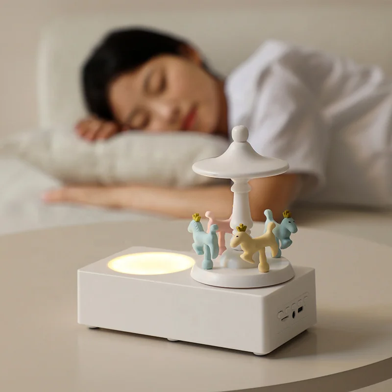 Trending Products New Arrival Christmas Gifts Automatic Rotation Portable Carousel Wireless Speaker night lights