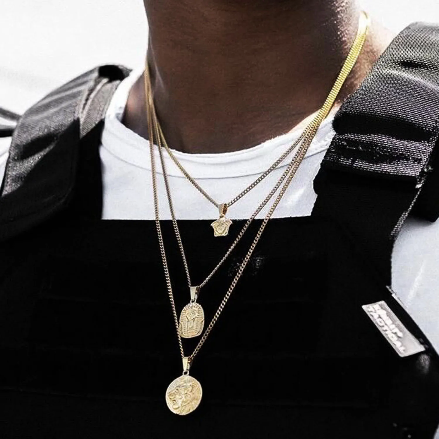 Custom Jewelry Manufacturer Statement Judah Lion Pendant PVD 18k Gold Zeus Coin Hamsa Pendant Necklace King Tut Layered Necklace