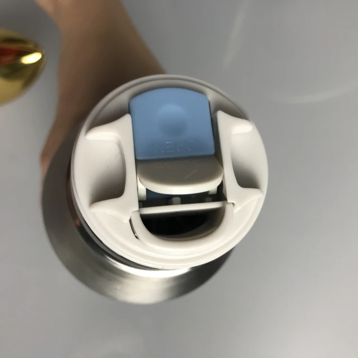 Wholesale double wall stainless steel insulated vacuum flask travel tumbler cups in bulk bullet tumbler with lid