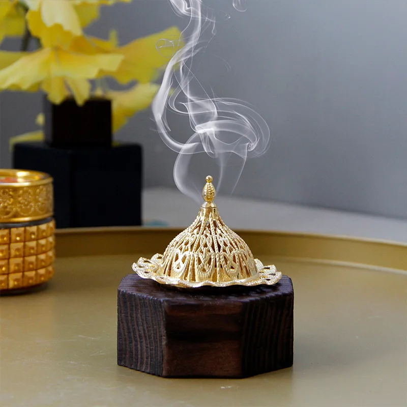Creative Arab Metal Aromatherapy Stove Middle Eastern Style Mini Portable Small Gold Tower Incense Stove