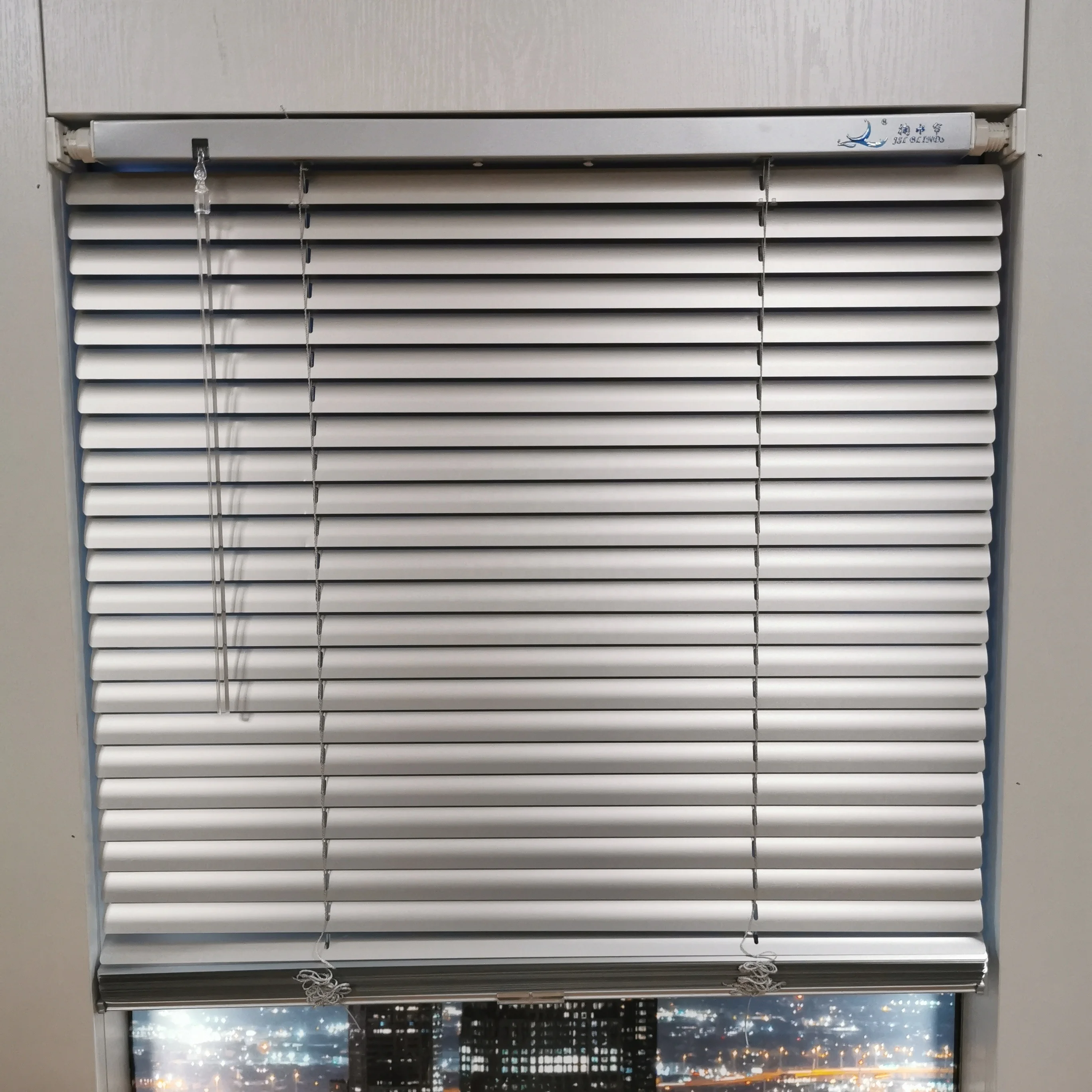 Punching-free Nail Free Aluminum Venetian Blinds Window Blinds Shades