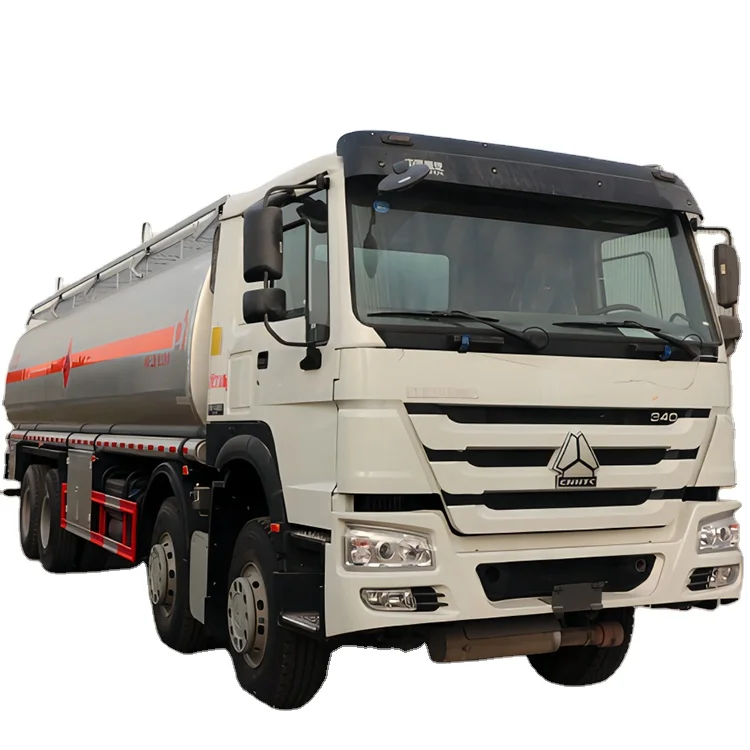 HOWO  2024 NEW 8x4 Fuel Tanker Truck 25000 LitersManual Diesel refueling vehicle for sale 35m3 oil tanker truck