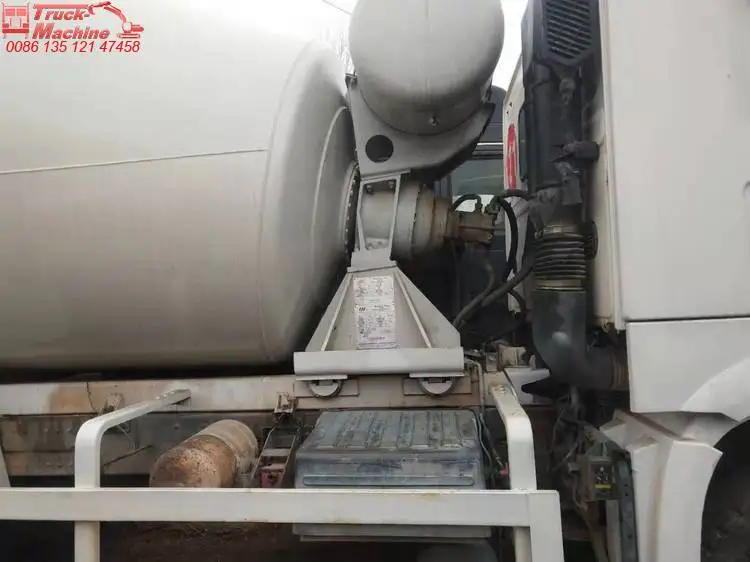 
Cheap Price Used 6x4 Sinotruk Howo Concrete Mixer Truck 12 Cubic for sale 