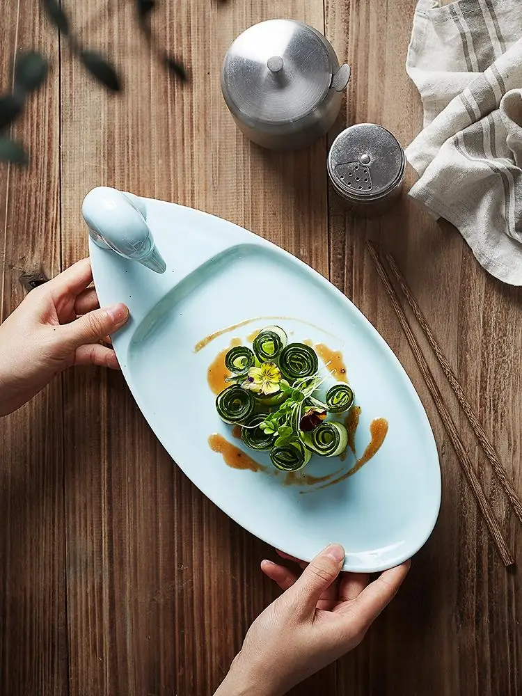 
11/5000 Chinese style is lovely duck modelling irregular ceramic plate modern irregular plates irregular snack plate 