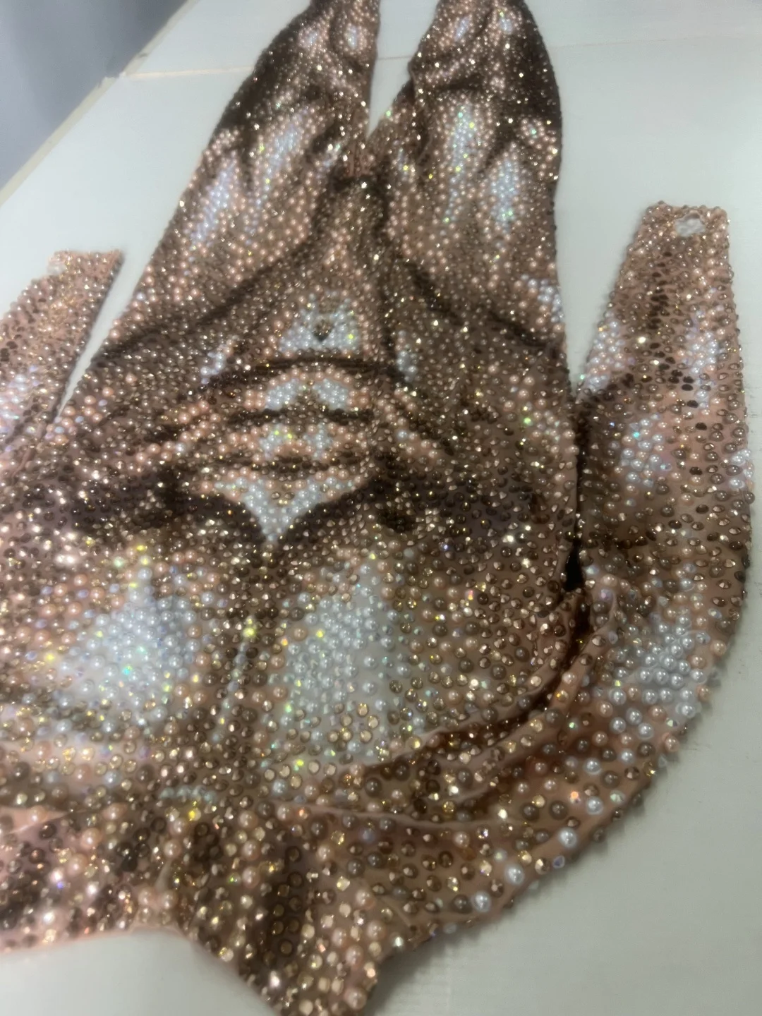 Monos Sexy Stretch Rhinestone Pearl Spandex Bodysuits Male Exotic Dancewear Stripper Outfit Club Men Stage Performance Jumpsuit