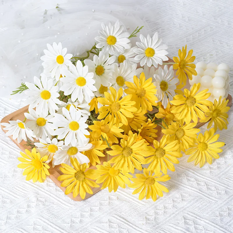 Hot sale Decorative Flowers Silk Small Daisy bouquet Artificial Flowers Cheap Price table centerpiece decor