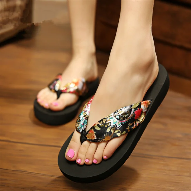 2023 Hot Selling Summer flip flops sandals weaving canvas beach female cool slippers for women