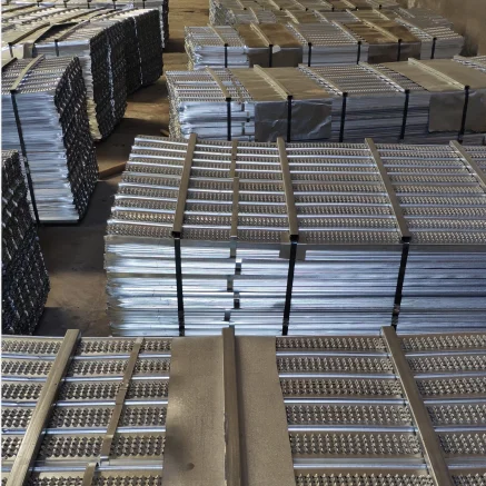 construction Aluminum formwork high ribbed expanded mesh wall plaster  for stucco concrete metal lath corner bead wholesaler