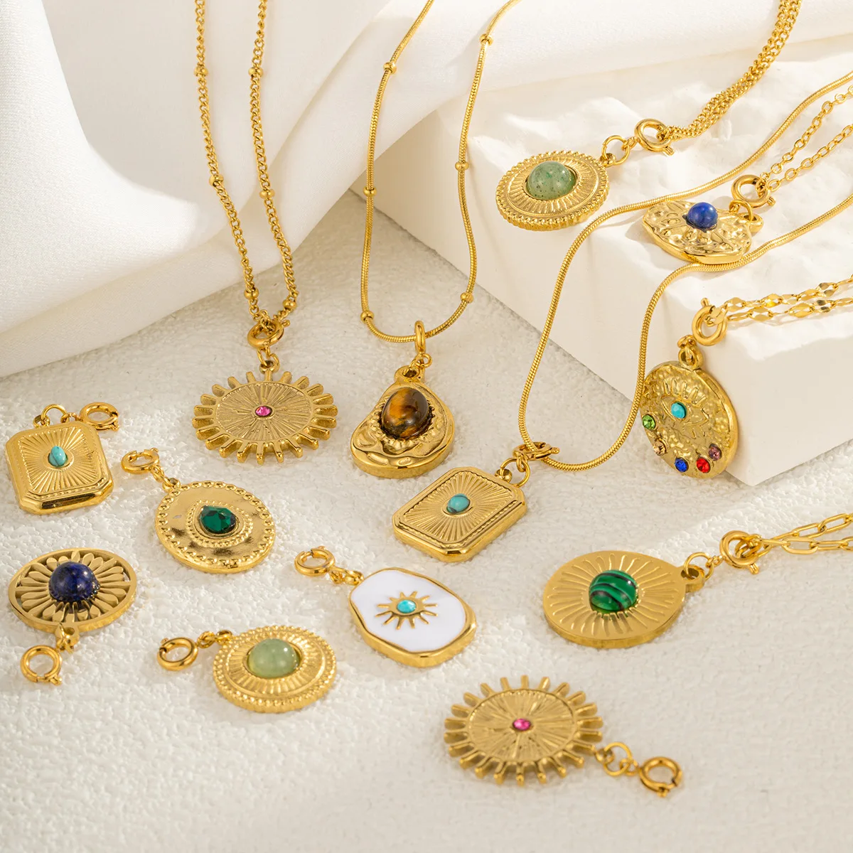 Manna New Vintage Luxury Titanium Steel Natural Stone Jade Charms And Pendants For Jewelry Making