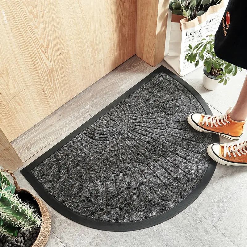 Entrance door semi-circular rubber floor mat for household and commercial use