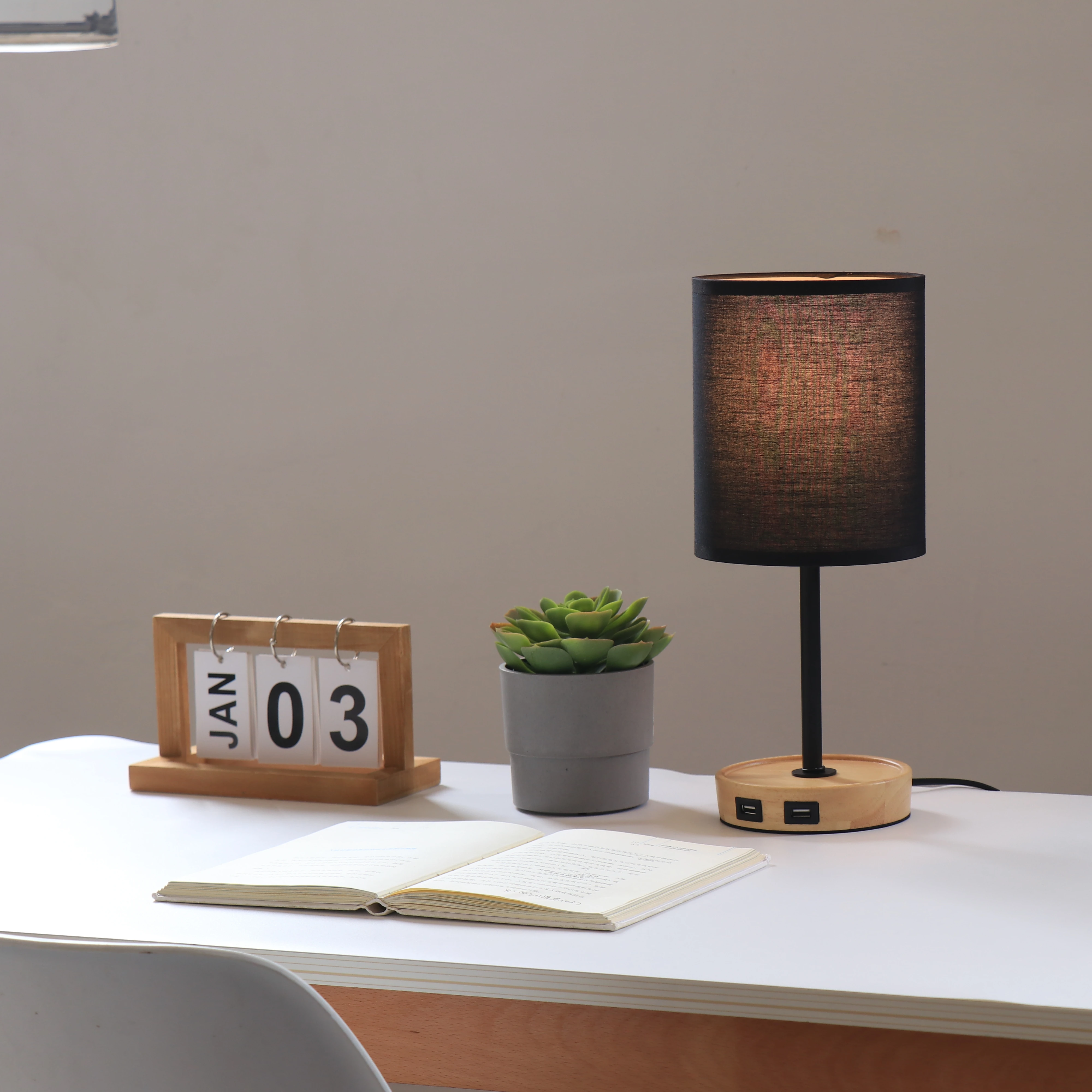 twin USB white smart home decor office bedroom touch sensor switch  wooden base fabric lampshade night table lamp