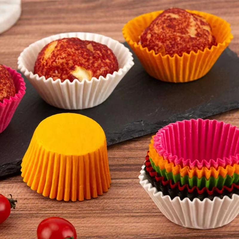 Factory direct sales Oil Proof Paper Cake Muffin Wrapper Baking Mold Making Sundae Cupcake Cups