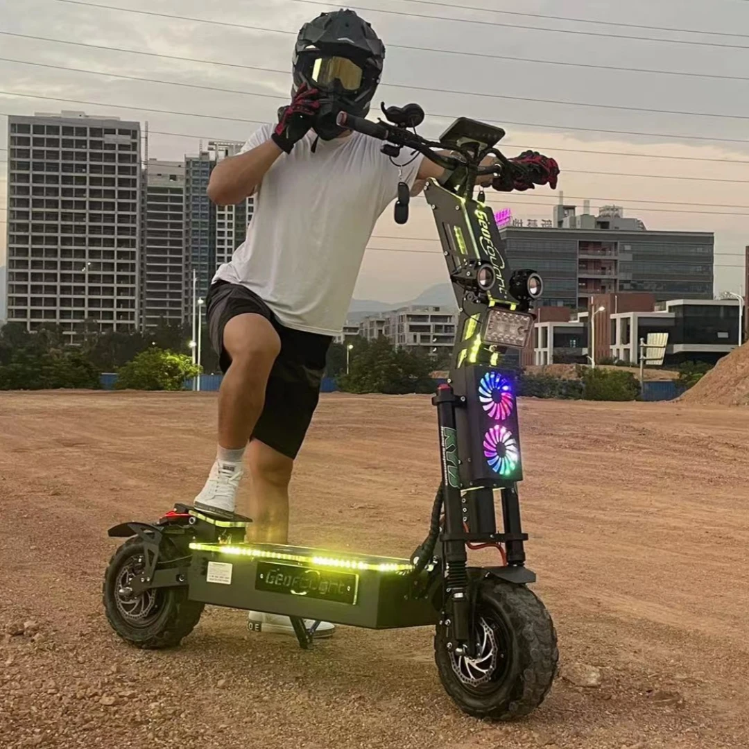 Big Power High Speed 8000W 10000W 15000W Dual Motor Scooter Oil Brake 14inch 30-100Ah 72V Electric Adult Scooter